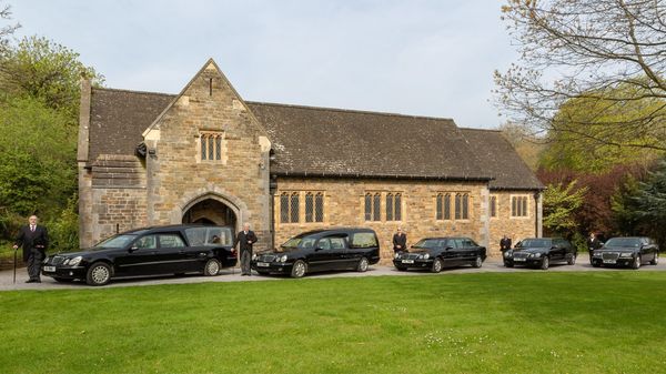 funeral Cars And Staff
